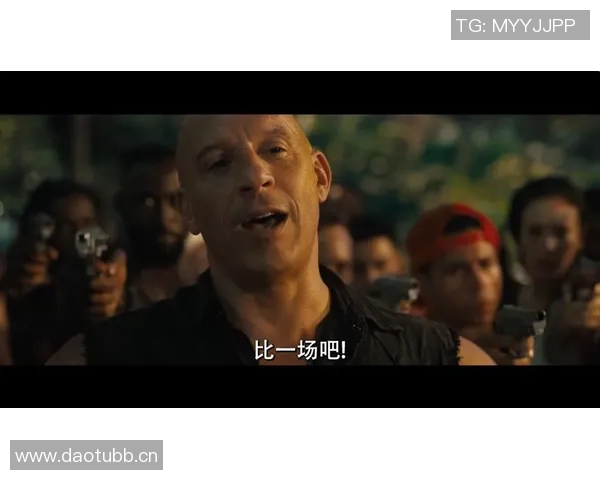 《激烈角逐水中风云泳者争锋赛场展现无限速度与力量》